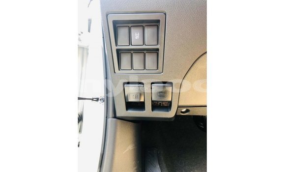 Buy Import Toyota Hilux White Car in Import - Dubai in Attapeu Province Buy Import Toyota Hilux White Car in Import - Dubai in Attapeu Province