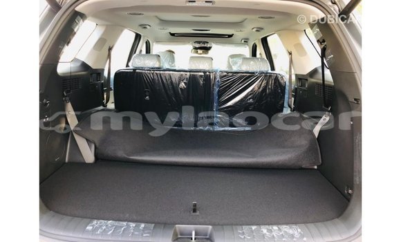 Buy Import Hyundai Accent Other Car in Import - Dubai in Attapeu Province Buy Import Hyundai Accent Other Car in Import - Dubai in Attapeu Province