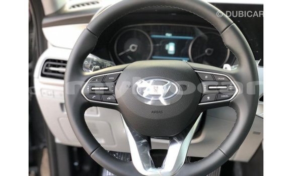 Buy Import Hyundai Accent Other Car in Import - Dubai in Attapeu Province Buy Import Hyundai Accent Other Car in Import - Dubai in Attapeu Province