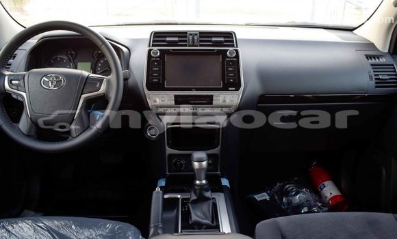 Buy Import Toyota Prado Black Car in Import - Dubai in Attapeu Province Buy Import Toyota Prado Black Car in Import - Dubai in Attapeu Province