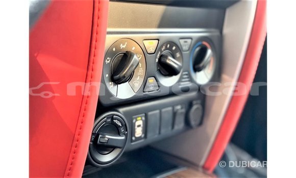 Acheter Import Voiture Toyota Fortuner Blanc à Import - Dubai, Attapeu Province Acheter Import Voiture Toyota Fortuner Blanc à Import - Dubai, Attapeu Province