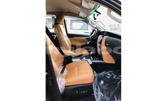Buy Import Toyota Fortuner Black Car in Import - Dubai in Attapeu Province Buy Import Toyota Fortuner Black Car in Import - Dubai in Attapeu Province