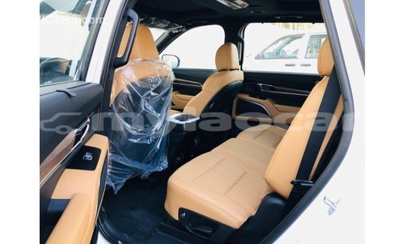 Buy Import Kia Rio White Car in Import - Dubai in Attapeu Province Buy Import Kia Rio White Car in Import - Dubai in Attapeu Province