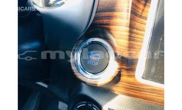 Buy Import Toyota Hilux White Car in Import - Dubai in Attapeu Province Buy Import Toyota Hilux White Car in Import - Dubai in Attapeu Province