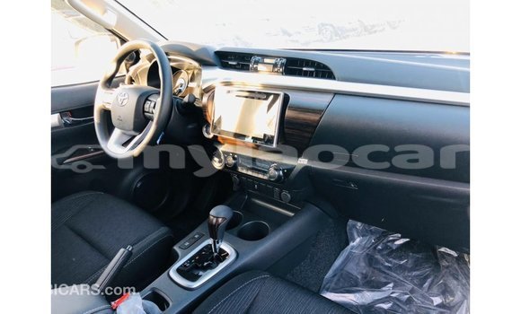 Buy Import Toyota Hilux White Car in Import - Dubai in Attapeu Province Buy Import Toyota Hilux White Car in Import - Dubai in Attapeu Province