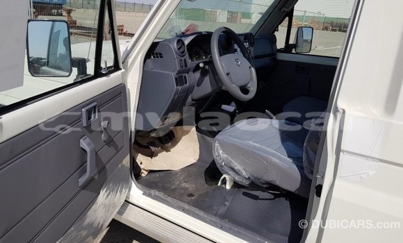 Buy Import Toyota Land Cruiser White Car in Import - Dubai in Attapeu Province Buy Import Toyota Land Cruiser White Car in Import - Dubai in Attapeu Province