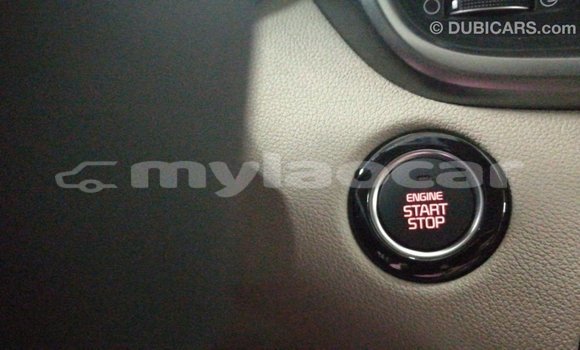 Buy Import Kia Sorento White Car in Import - Dubai in Attapeu Province Buy Import Kia Sorento White Car in Import - Dubai in Attapeu Province