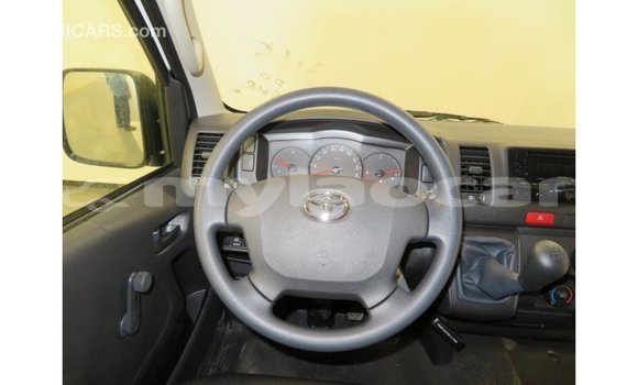 Buy Import Toyota Hiace White Car in Import - Dubai in Attapeu Province Buy Import Toyota Hiace White Car in Import - Dubai in Attapeu Province