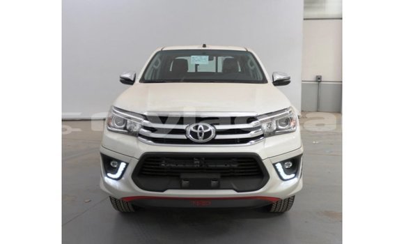 Buy Import Toyota Hilux White Car in Import - Dubai in Attapeu Province Buy Import Toyota Hilux White Car in Import - Dubai in Attapeu Province