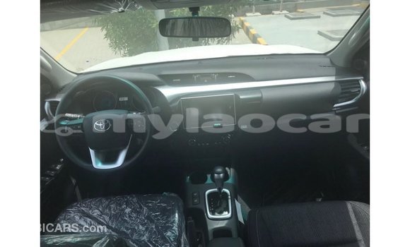 Buy Import Toyota Hilux White Car in Import - Dubai in Attapeu Province Buy Import Toyota Hilux White Car in Import - Dubai in Attapeu Province