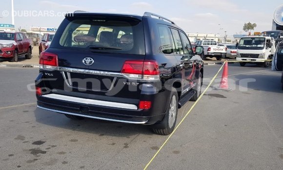Buy Import Toyota Land Cruiser Black Car in Import - Dubai in Attapeu Province Buy Import Toyota Land Cruiser Black Car in Import - Dubai in Attapeu Province