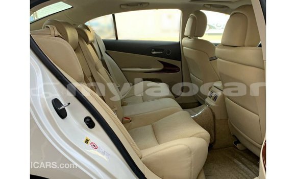 Buy Import Lexus GS White Car in Import - Dubai in Attapeu Province Buy Import Lexus GS White Car in Import - Dubai in Attapeu Province