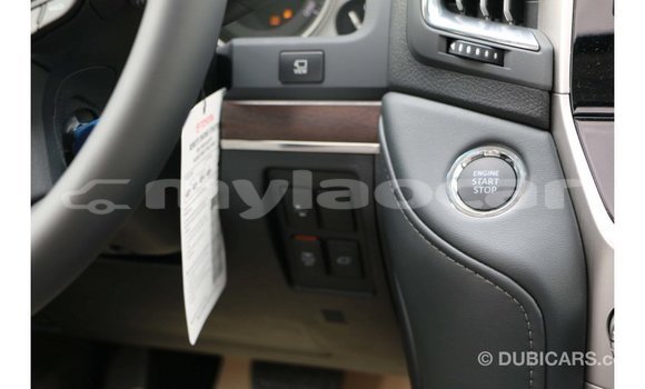 Buy Import Toyota Land Cruiser White Car in Import - Dubai in Attapeu Province Buy Import Toyota Land Cruiser White Car in Import - Dubai in Attapeu Province