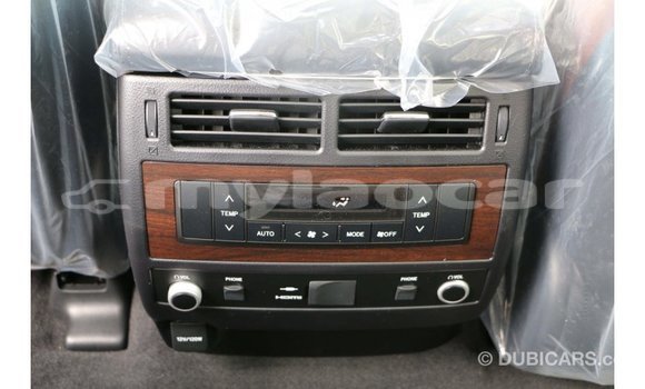 Buy Import Toyota Land Cruiser White Car in Import - Dubai in Attapeu Province Buy Import Toyota Land Cruiser White Car in Import - Dubai in Attapeu Province