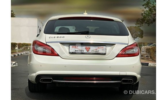 Buy Import Mercedes-Benz 190 (W201) White Car in Import - Dubai in Attapeu Province Buy Import Mercedes-Benz 190 (W201) White Car in Import - Dubai in Attapeu Province