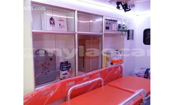 Buy Import Toyota Hiace White Car in Import - Dubai in Attapeu Province Buy Import Toyota Hiace White Car in Import - Dubai in Attapeu Province