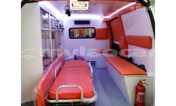 Buy Import Toyota Hiace White Car in Import - Dubai in Attapeu Province Buy Import Toyota Hiace White Car in Import - Dubai in Attapeu Province