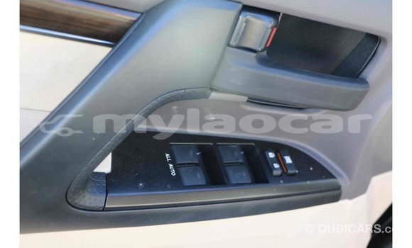 Buy Import Toyota Land Cruiser Black Car in Import - Dubai in Attapeu Province Buy Import Toyota Land Cruiser Black Car in Import - Dubai in Attapeu Province