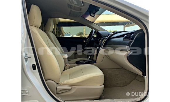 Buy Import Toyota Camry White Car in Import - Dubai in Attapeu Province Buy Import Toyota Camry White Car in Import - Dubai in Attapeu Province