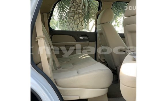 Buy Import Chevrolet Tahoe White Car in Import - Dubai in Attapeu Province Buy Import Chevrolet Tahoe White Car in Import - Dubai in Attapeu Province