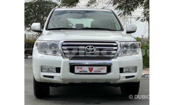Buy Import Toyota Land Cruiser White Car in Import - Dubai in Attapeu Province Buy Import Toyota Land Cruiser White Car in Import - Dubai in Attapeu Province