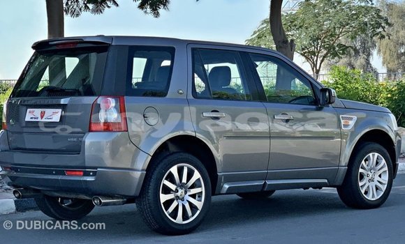 Buy Import Land Rover Defender Other Car in Import - Dubai in Attapeu Province Buy Import Land Rover Defender Other Car in Import - Dubai in Attapeu Province