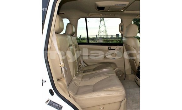 Buy Import Lexus LX White Car in Import - Dubai in Attapeu Province Buy Import Lexus LX White Car in Import - Dubai in Attapeu Province