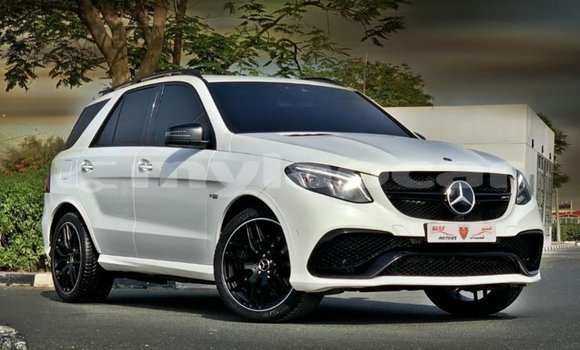 Buy Import Mercedes-Benz GLE White Car in Import - Dubai in Attapeu Province