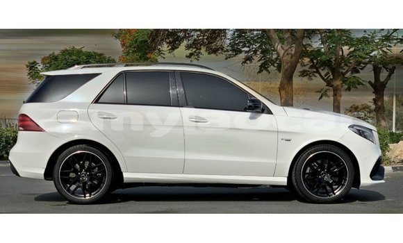 Buy Import Mercedes-Benz GLE White Car in Import - Dubai in Attapeu Province Buy Import Mercedes-Benz GLE White Car in Import - Dubai in Attapeu Province