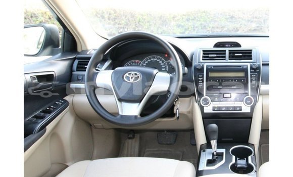 Buy Import Toyota Camry White Car in Import - Dubai in Attapeu Province Buy Import Toyota Camry White Car in Import - Dubai in Attapeu Province