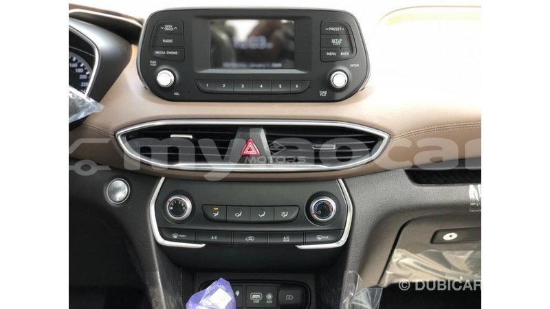 Big with watermark hyundai santa fe attapeu province import dubai 3923
