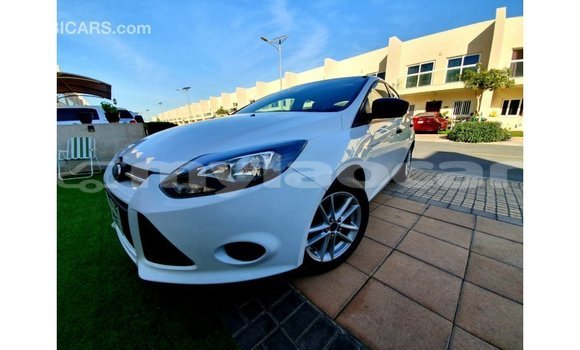 Buy Import Ford Focus White Car in Import - Dubai in Attapeu Province Buy Import Ford Focus White Car in Import - Dubai in Attapeu Province