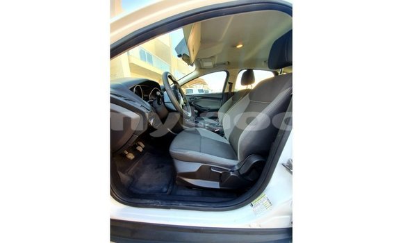 Buy Import Ford Focus White Car in Import - Dubai in Attapeu Province Buy Import Ford Focus White Car in Import - Dubai in Attapeu Province