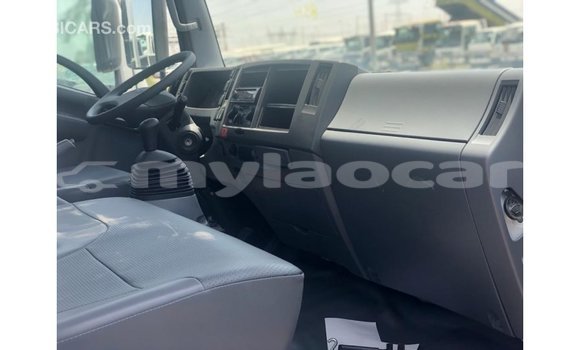 Buy Import Isuzu FTR 850 White Truck in Import - Dubai in Attapeu Province Buy Import Isuzu FTR 850 White Truck in Import - Dubai in Attapeu Province