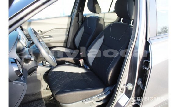 Buy Import Nissan Evalia Other Truck in Import - Dubai in Attapeu Province Buy Import Nissan Evalia Other Truck in Import - Dubai in Attapeu Province