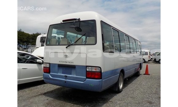 Buy Import Toyota Coaster White Car in Import - Dubai in Attapeu Province Buy Import Toyota Coaster White Car in Import - Dubai in Attapeu Province