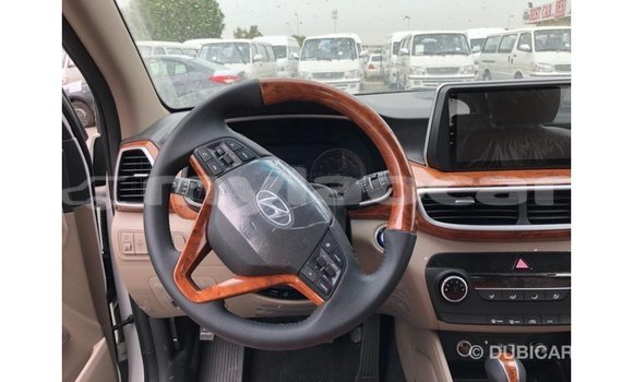 Buy Import Hyundai Tucson White Car in Import - Dubai in Attapeu Province Buy Import Hyundai Tucson White Car in Import - Dubai in Attapeu Province