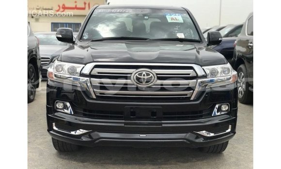 Acheter Import Voiture Toyota Land Cruiser Noir à Import - Dubai, Attapeu Province Acheter Import Voiture Toyota Land Cruiser Noir à Import - Dubai, Attapeu Province