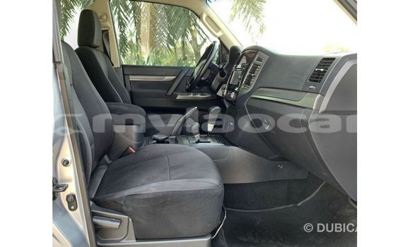 Buy Import Mitsubishi Pajero Other Car in Import - Dubai in Attapeu Province Buy Import Mitsubishi Pajero Other Car in Import - Dubai in Attapeu Province