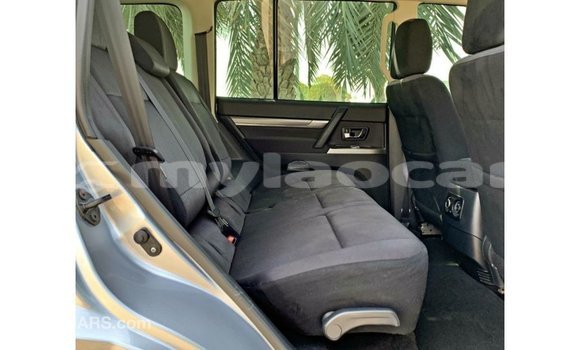 Buy Import Mitsubishi Pajero Other Car in Import - Dubai in Attapeu Province Buy Import Mitsubishi Pajero Other Car in Import - Dubai in Attapeu Province