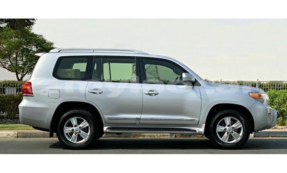 Buy Import Toyota Land Cruiser Other Car in Import - Dubai in Attapeu Province Buy Import Toyota Land Cruiser Other Car in Import - Dubai in Attapeu Province