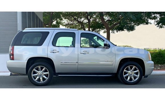 Buy Import GMC Yukon Other Car in Import - Dubai in Attapeu Province Buy Import GMC Yukon Other Car in Import - Dubai in Attapeu Province