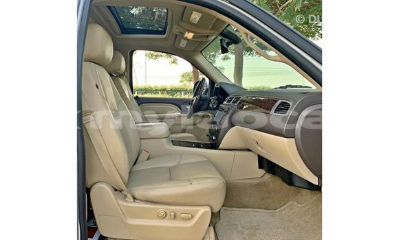 Buy Import GMC Yukon Other Car in Import - Dubai in Attapeu Province Buy Import GMC Yukon Other Car in Import - Dubai in Attapeu Province