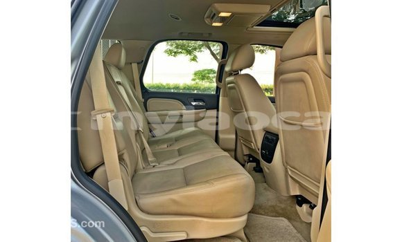 Buy Import GMC Yukon Other Car in Import - Dubai in Attapeu Province Buy Import GMC Yukon Other Car in Import - Dubai in Attapeu Province