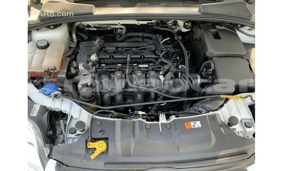Buy Import Ford Focus White Car in Import - Dubai in Attapeu Province Buy Import Ford Focus White Car in Import - Dubai in Attapeu Province