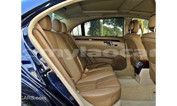 Buy Import Mercedes-Benz 200 Blue Car in Import - Dubai in Attapeu Province Buy Import Mercedes-Benz 200 Blue Car in Import - Dubai in Attapeu Province