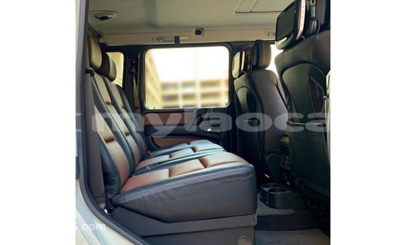 Buy Import Mercedes-Benz 190 (W201) White Car in Import - Dubai in Attapeu Province Buy Import Mercedes-Benz 190 (W201) White Car in Import - Dubai in Attapeu Province