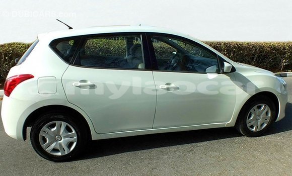 Buy Import Nissan Tiida White Car in Import - Dubai in Attapeu Province Buy Import Nissan Tiida White Car in Import - Dubai in Attapeu Province