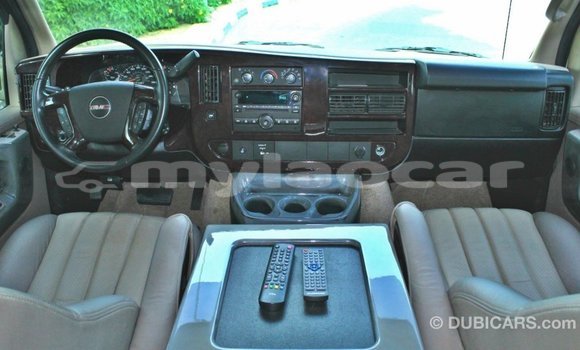 Buy Import GMC Acadia Other Car in Import - Dubai in Attapeu Province Buy Import GMC Acadia Other Car in Import - Dubai in Attapeu Province