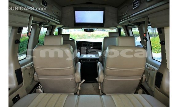 Buy Import GMC Acadia Other Car in Import - Dubai in Attapeu Province Buy Import GMC Acadia Other Car in Import - Dubai in Attapeu Province